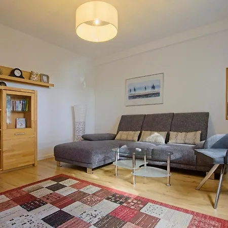 Leni Apartment